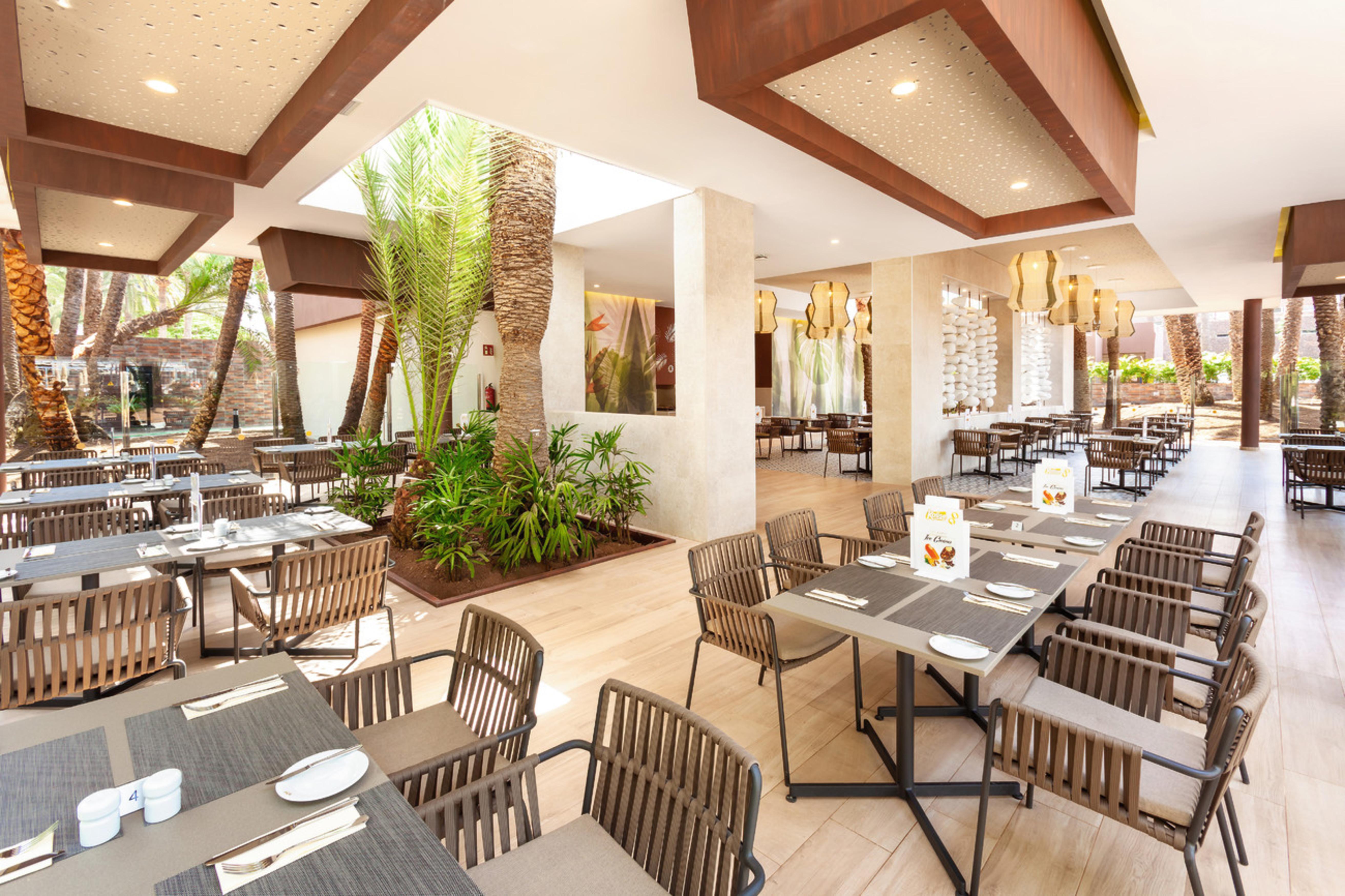 Riu Palace Oasis Maspalomas  Exterior photo